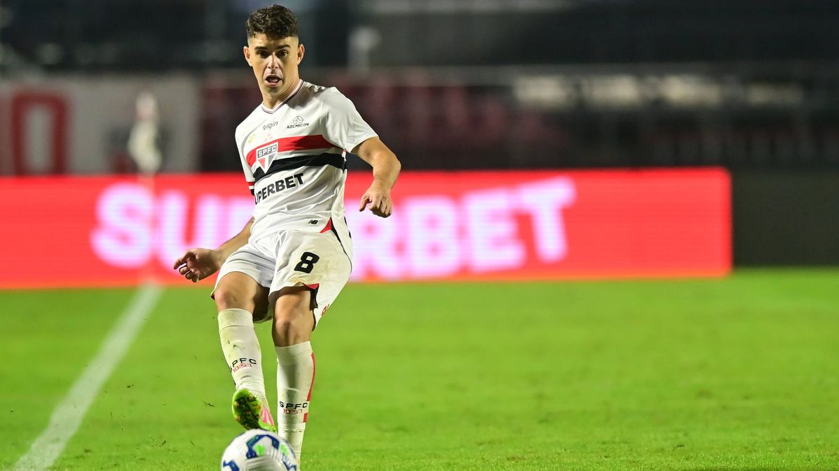 Fotbalista Oscar skončil na jednotce intezivní péče. Zkolaboval při zátěžových testech Sao Paula